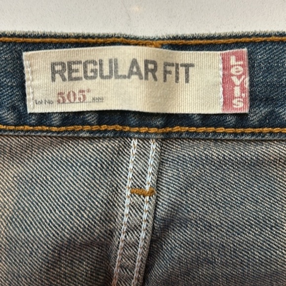 Men’s Levi’s 505 Regular Fit Jeans Size 38” x 32” - Picture 4 of 6